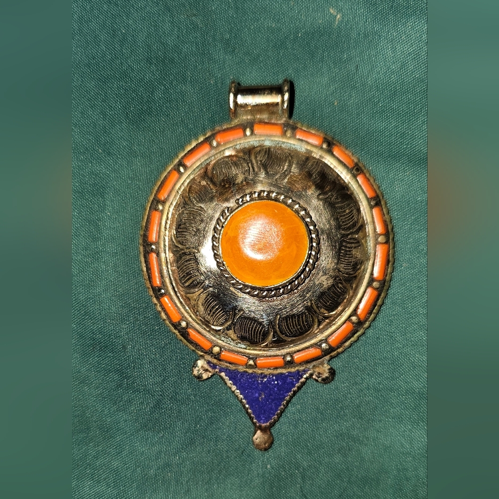 Tibetian Silver‎
